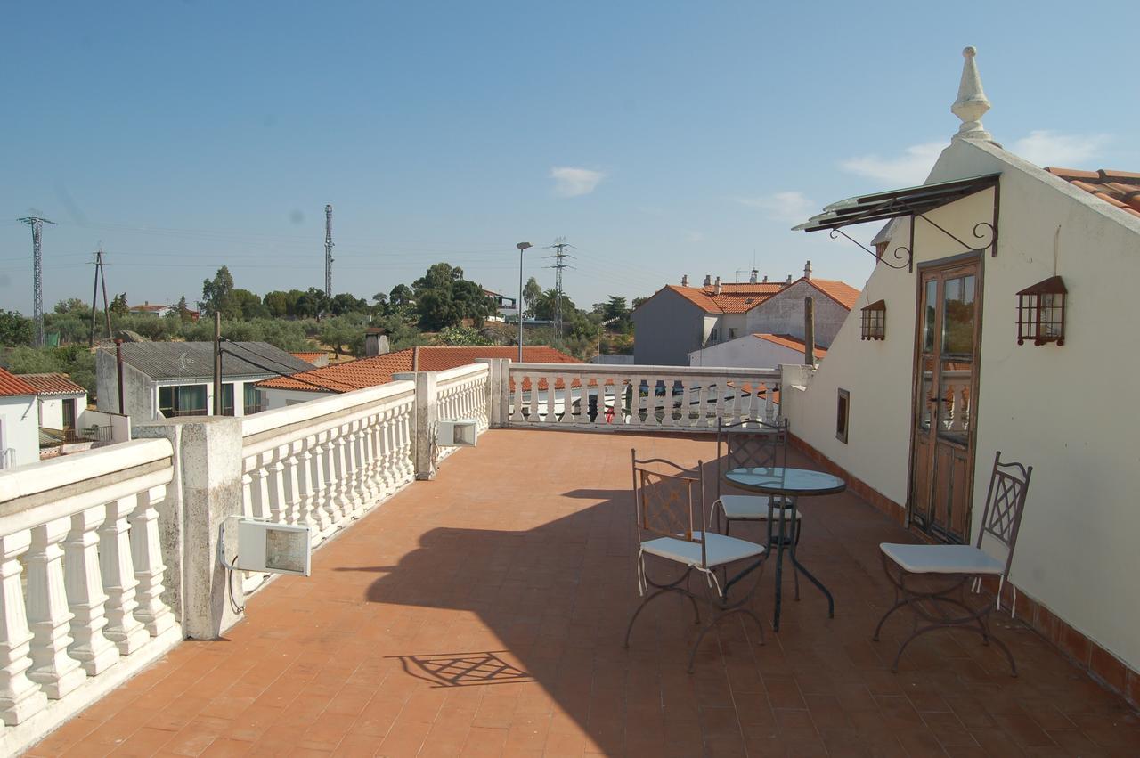 Malpartida de Cáceres Hotel Rural Villa Matilde מראה חיצוני תמונה